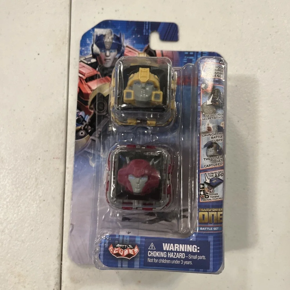 Transformers ONE‎ Battle Cubes Battle Set Bumblebee Vs Elita New